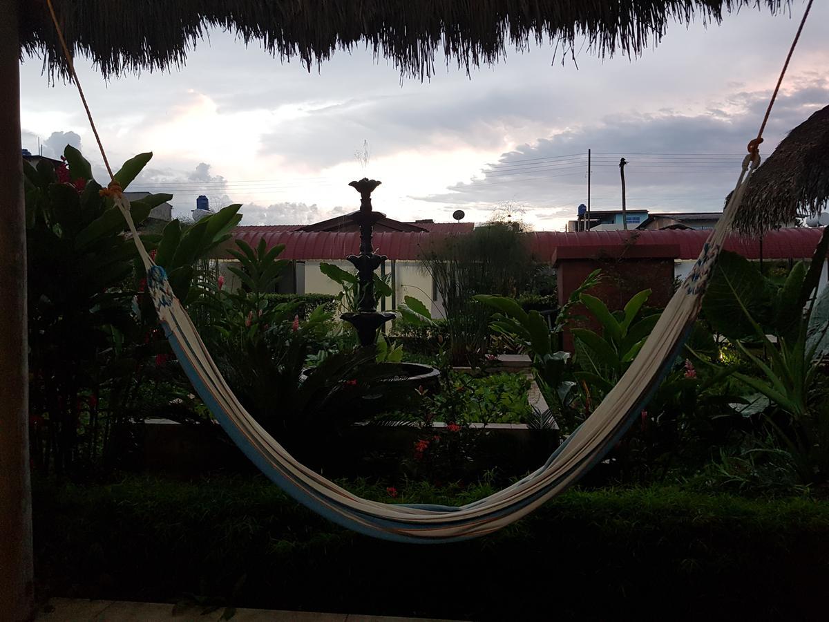 Gran Hotel De Lago - Lago Agrio นวยบาโลฮา ภายนอก รูปภาพ